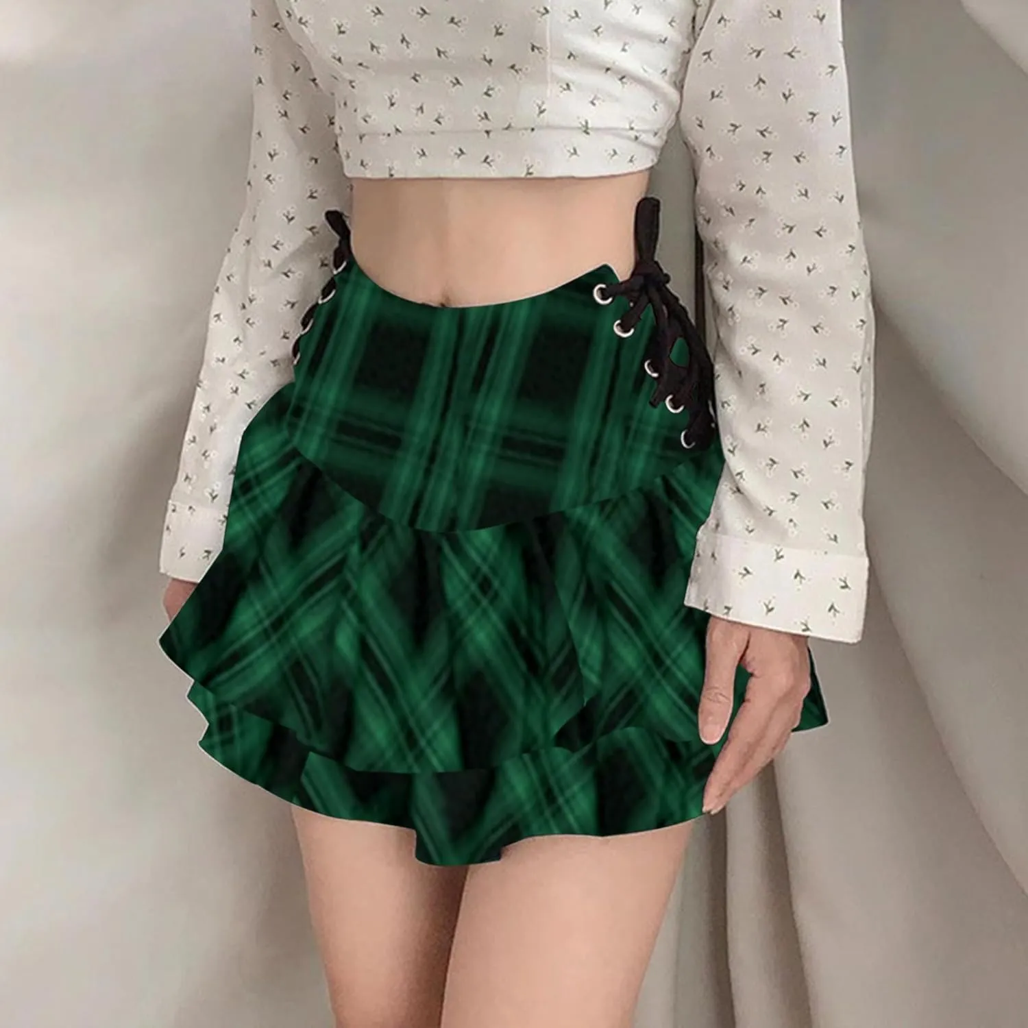 Womens Gothic Skirt Y2k 2000s Girl Mall Goth Punk Skirts High Waist Lace-Up Ruffle Fairy Grunge Mini Skirts